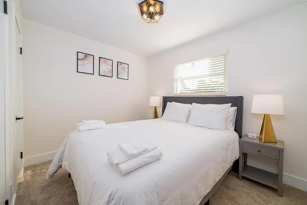 Sojourn'S Harborage - Pet-Friendly Apartment North Camellia Acres